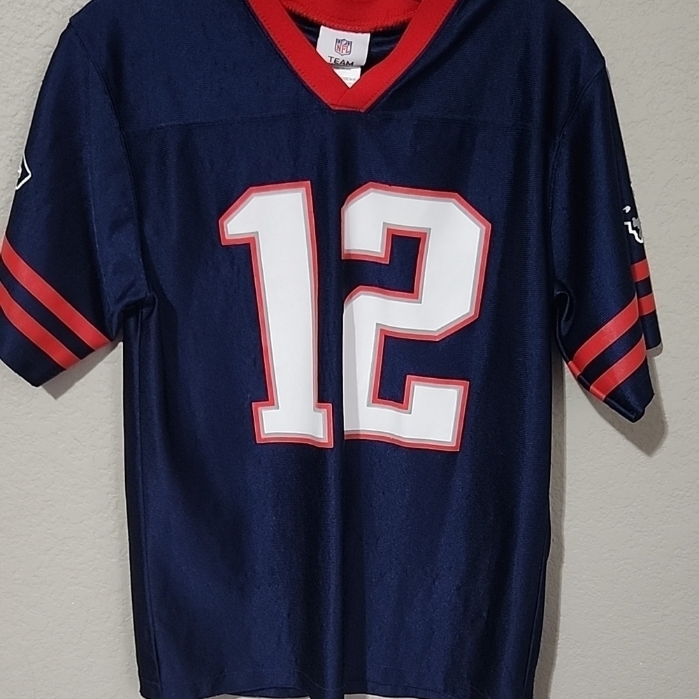 NFL Jersey Team Apparel New England Patriots Tom Brady Youth XL #12 HAS FLAWS